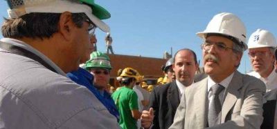 Los v�nculos de Julio de Vido con la UOCRA de Zarate, detr�s del escrache a Sol�