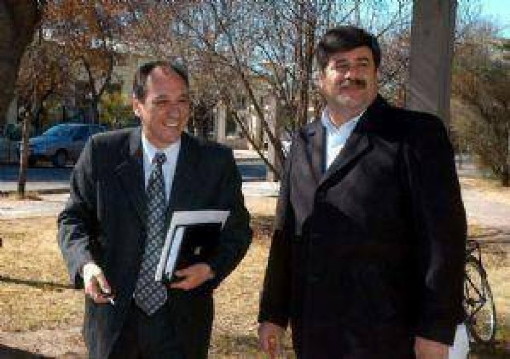 Intendentes cobistas tildaron de "inexistente" a la pol�tica habitacional