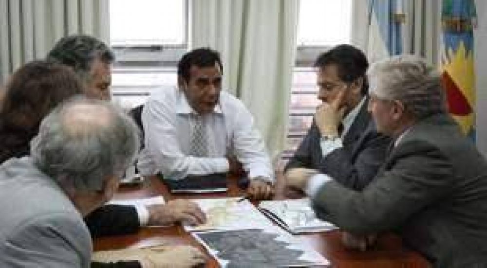 No cruzar� el Parque Pereyra Modifican la traza de la Autopista Presidente Per�n