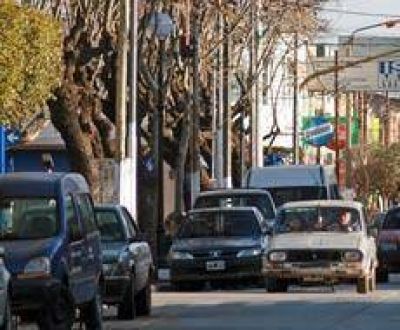 Aceleran la implementaci�n del estacionamiento