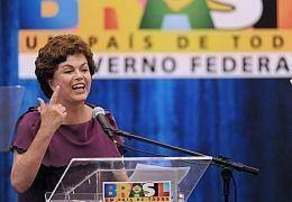 Como voto de Dilma se ameseta, sacar�an a Lula (con licencia) a la cancha