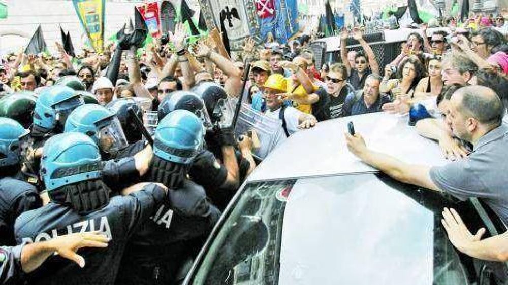 Italia: crecen las marchas y protestas contra el gobierno de Berlusconi