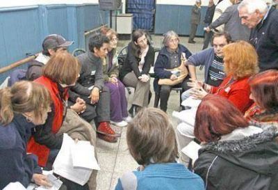 Comenz� la segunda ronda de asambleas en Wilde