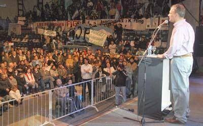 Buzzi le explic� a su ciudad por qu� quiere ser gobernador