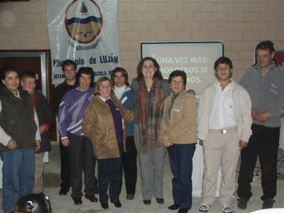 MUNICIPIO DE LUJAN: SE ENTREGARON LOS DIPLOMAS A UNA NUEVA PROMOCI�N DEL �YO, S� PUEDO�