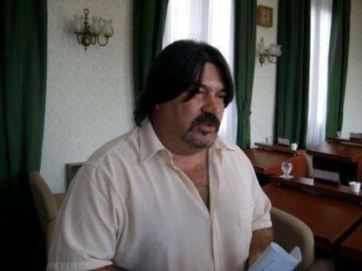 Marcelo P�rez: �Siempre terminamos discutiendo por una lamparita o un pocito�