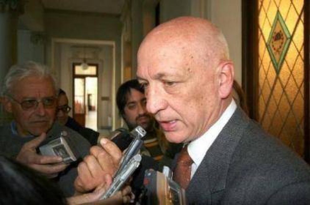Bonfatti neg� irregularidades en la licitaci�n del 911