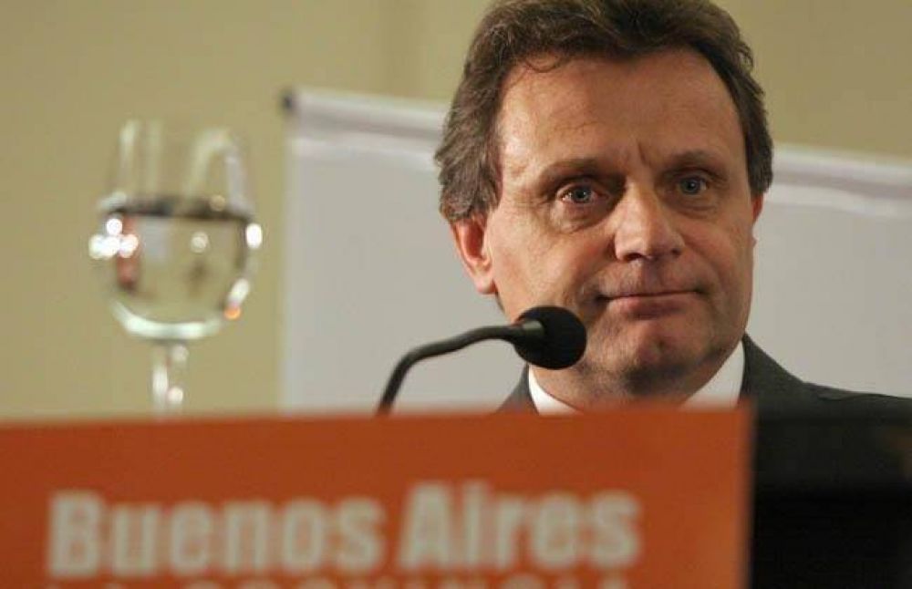 Multan a Pulti y a varios alcaldes bonaerenses
