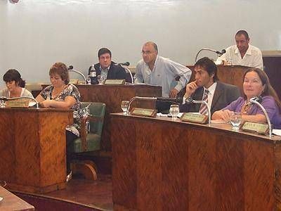 LOMAS | CONCEJO DELIBERANTE La oposici�n insistir� con la interpelaci�n a Palacios y a Panno