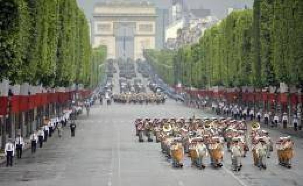 Francia conmemor� el aniversario de la Toma de la Bastilla