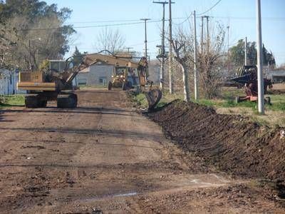 Mejorando calles - Servicios Urbanos intensifica tareas en los distintos puntos de la ciudad