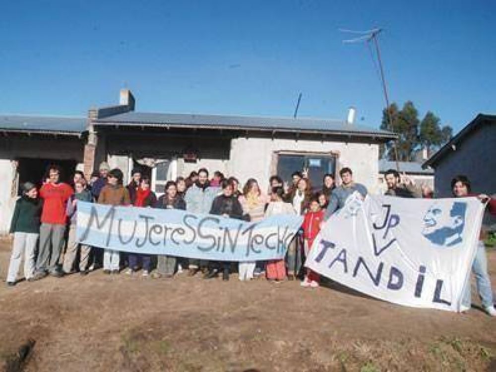 Ocupas de Smata no aceptar�an las viviendas en �comodato�
