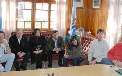 Barreto atendi� requerimientos de ruralistas de Puerto Deseado