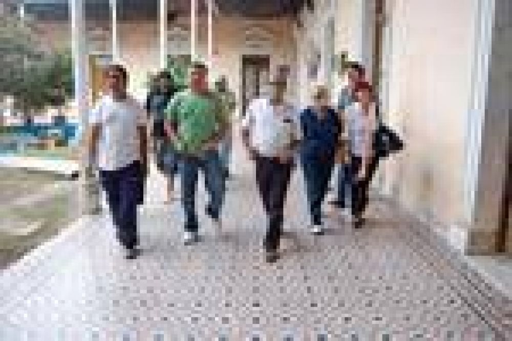 �No podemos permitir que las cooperativas hagan nuestro trabajo� 