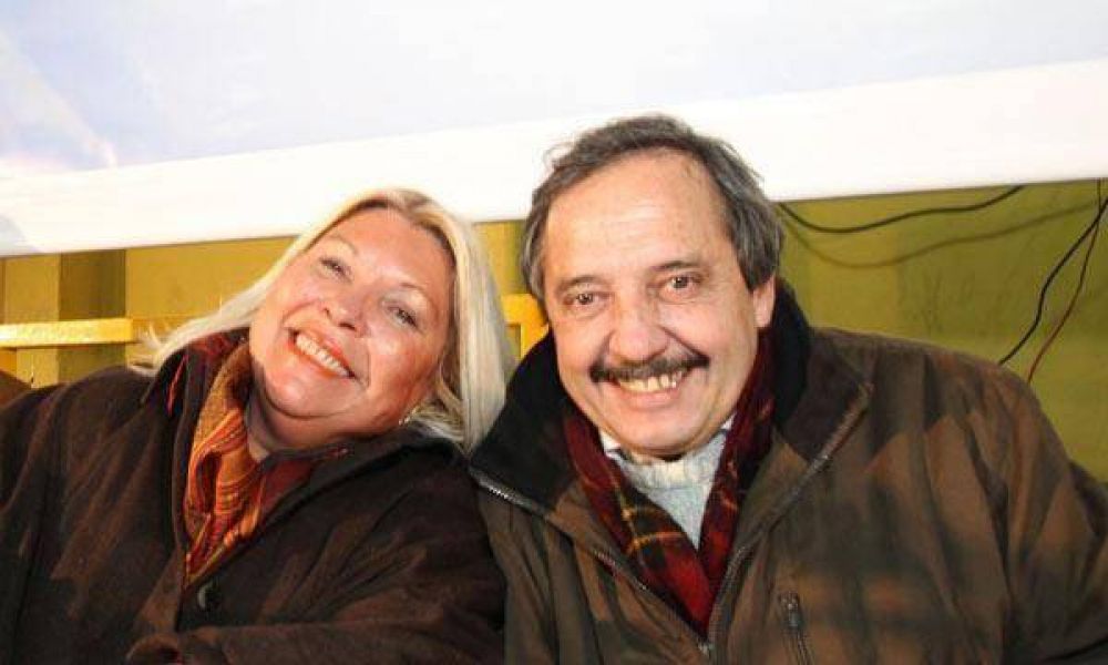 Alfons�n y Carri� dieron muestras de unidad en Jun�n