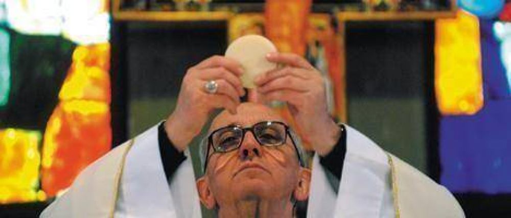 Bergoglio qued� en el medio del pase de facturas eclesi�stico por la derrota pol�tica