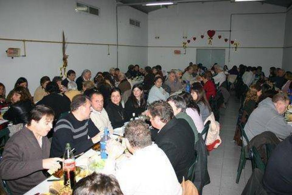  Cena de la Amistad El Hogar del Ni�o y la comunidad