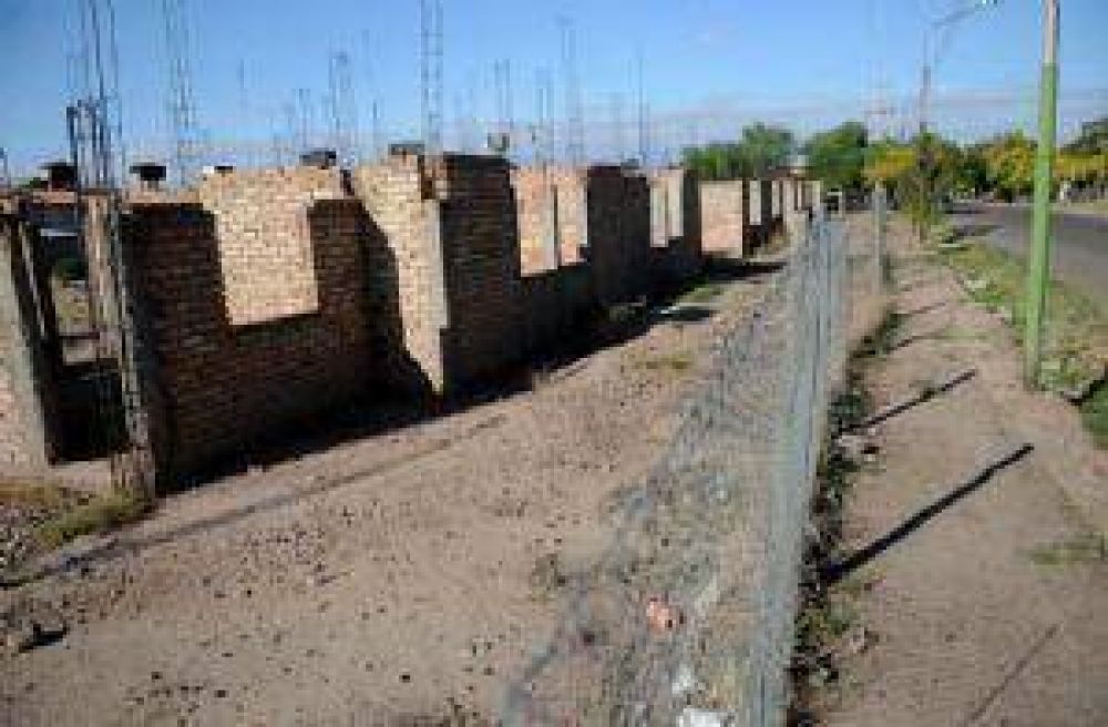 La construcci�n creci� el 10 por ciento y sube la oferta de inmuebles