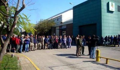 Papelera Quilmes: los trabajadores armaron una cooperativa, pero todav�a siguen sin trabajo