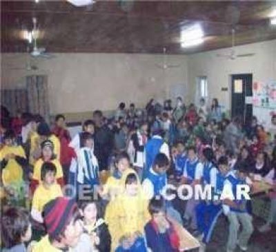 El municipio en el Barrio Trocha