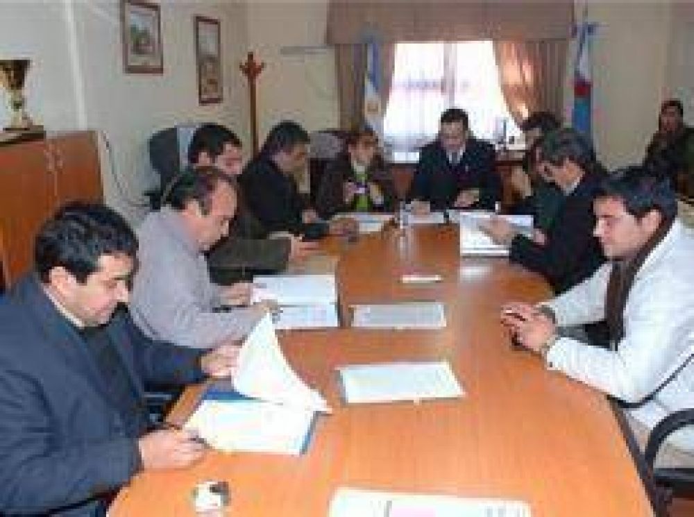 Gobierno y comunas firmaron convenios para la construcci�n de viviendas