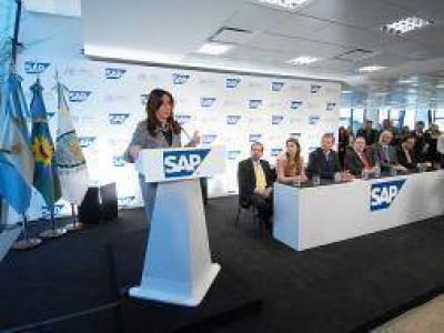 Cristina inaugur� centro de exportaci�n de SAP en Vicente L�pez