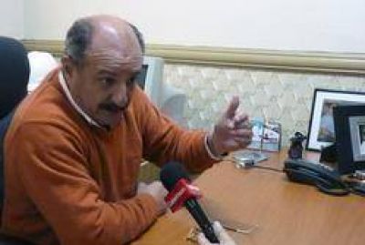 Desafi� a Trujillo y Ghione a que lo acompa�en a la isla: Cazador reafirm� que para �l los l�mites no est�n en discusi�n 9