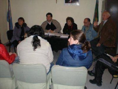Vecinos de La Franja trasladaron sus inquietudes a concejales de la Comisi�n de Higiene