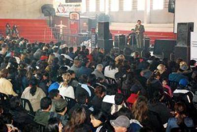 Lucas Ghi en las actividades por el D�a del Cooperativismo