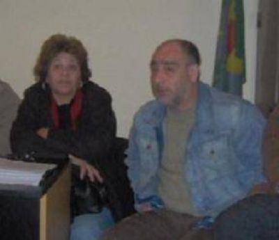  C�nclave en La Franja Seg�n Fern�ndez, Berisso �ha crecido sin un plan demogr�fico habitacional�