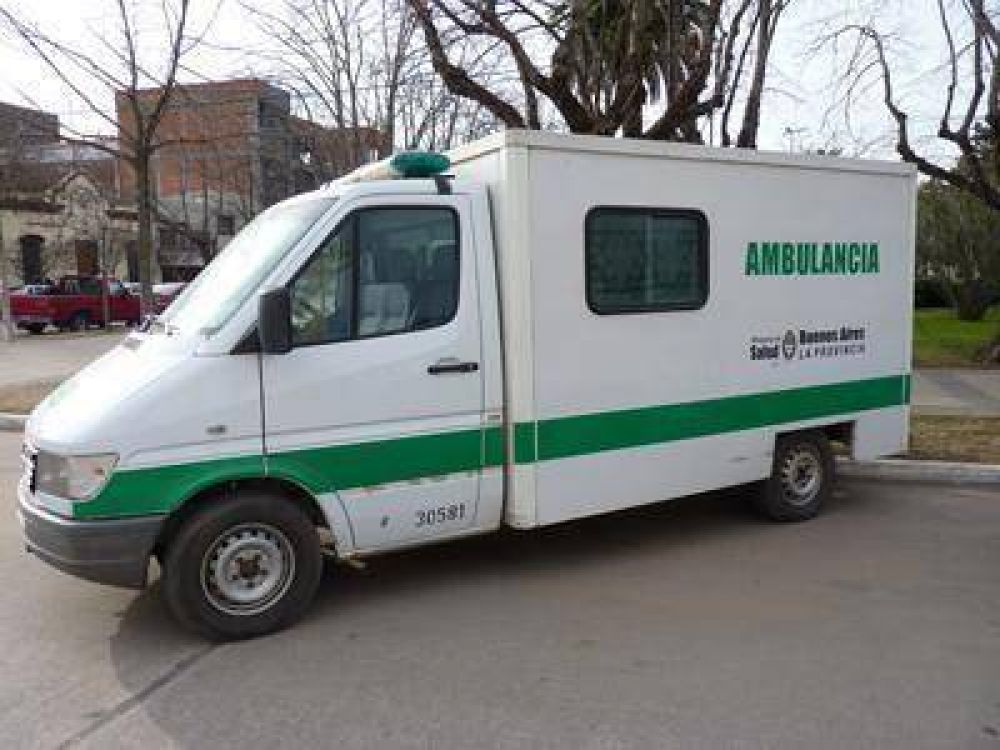 LA MUNICIPALIDAD REPARO LA AMBULANCIA DE IRALA