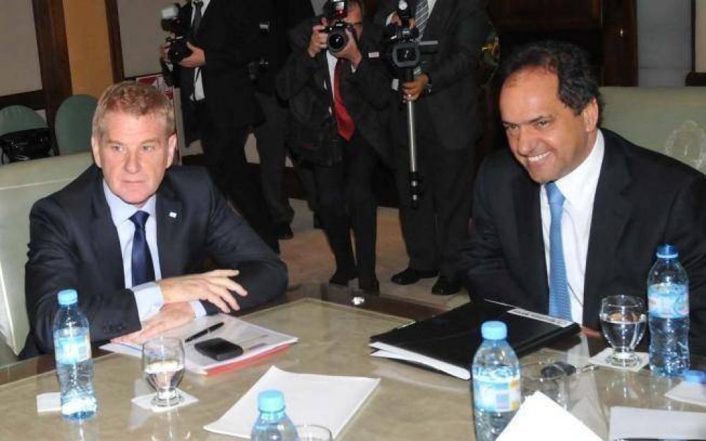 De Narv�ez amenaza con trabarle la refinanciaci�n de la deuda a Scioli