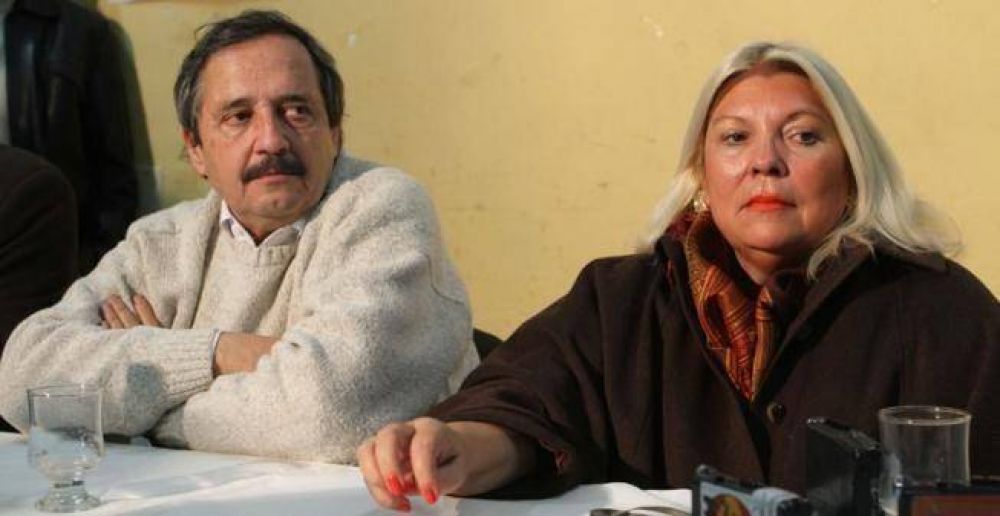Carri� muy dura con Alfons�n: "La Argentina da mucha risa, Ricardito se abraza con De Vido"