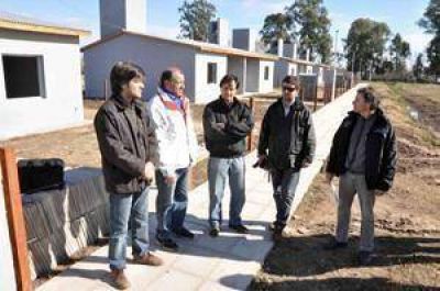 En 60 d�as entregar�n 43 viviendas Los trabajos est�n en su etapa final