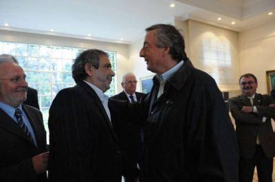 Anuncian mejoras en circunvalaci�n, agua para Pearson y un nuevo puente del Hospital