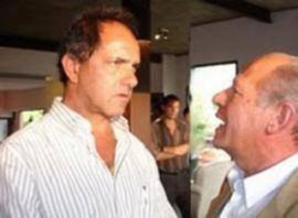 Tres Lomas Espada con Cama�o: Invit� a Scioli y obtuvo compromiso de $500.000