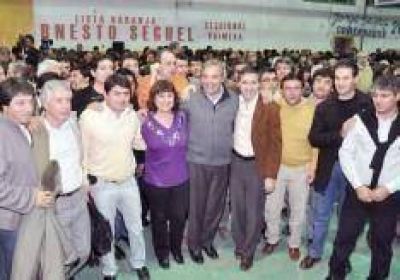 Fuerte apoyo de Jorge Sapag a la lista Naranja de los intendentes