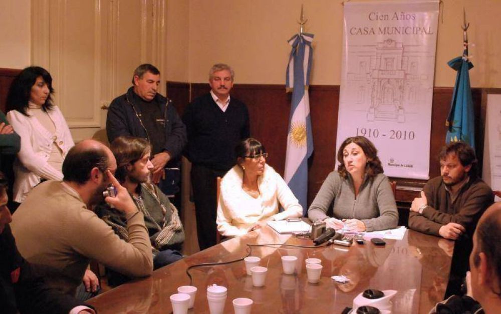 Lujan - LOS TANQUES ATMOSF�RICOS DEBER�N DESCARGAR EN CAMPO DE MAYO