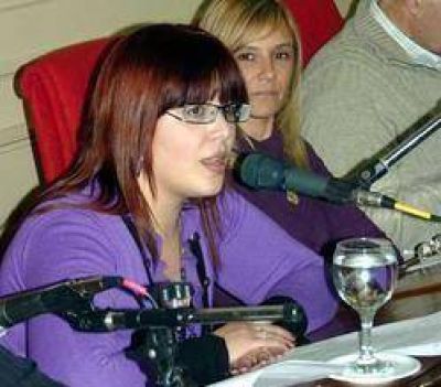 La concejal Cano solicit� que se dote de guardias m�dicas a los Bomberos