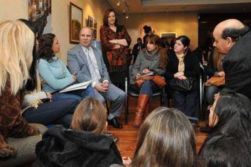 Comenzaron las jornadas de capacitaci�n para equipos del Programa �Envi�n�