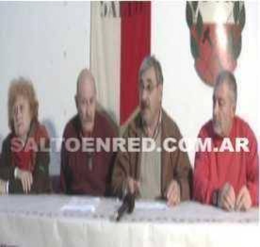 Asumen autoridades de la UCR saltense