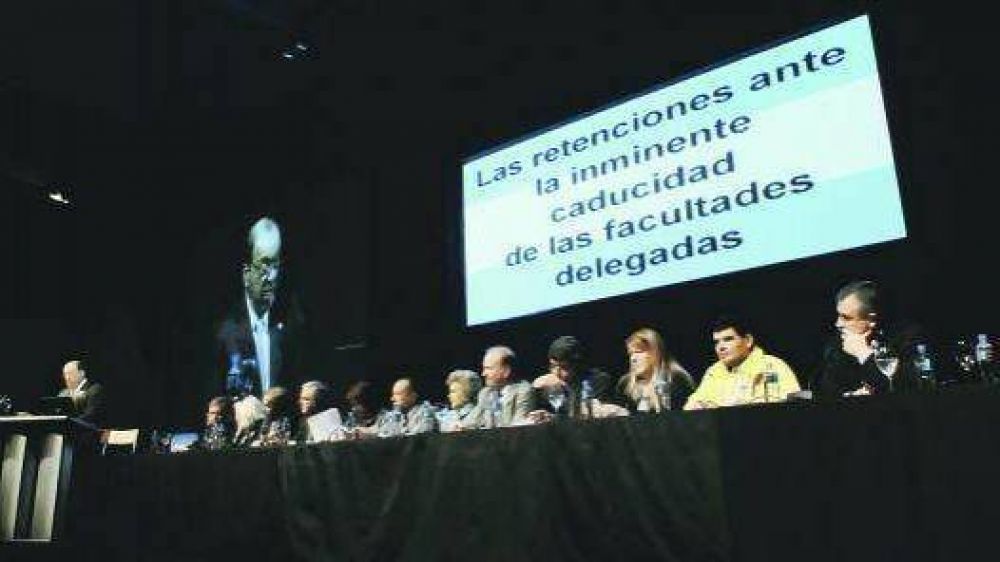 Acuerdo de la oposici�n y el campo para bajar retenciones