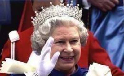 Aumenta en casi 30 millones de euros el patrimonio de la Reina Isabel II