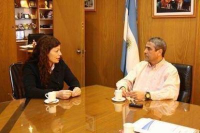 Reuni�n entre la comuna y la Subsecretar�a provincial de Atenci�n a las Adicciones