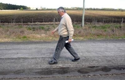 Conte habl� de la oposici�n y defendi� las obras p�blicas