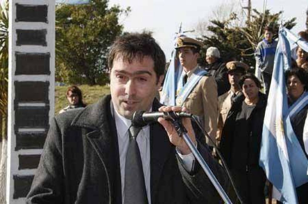 Aclaran que la extracci�n de arena en Quequ�n hab�a sido autorizada  