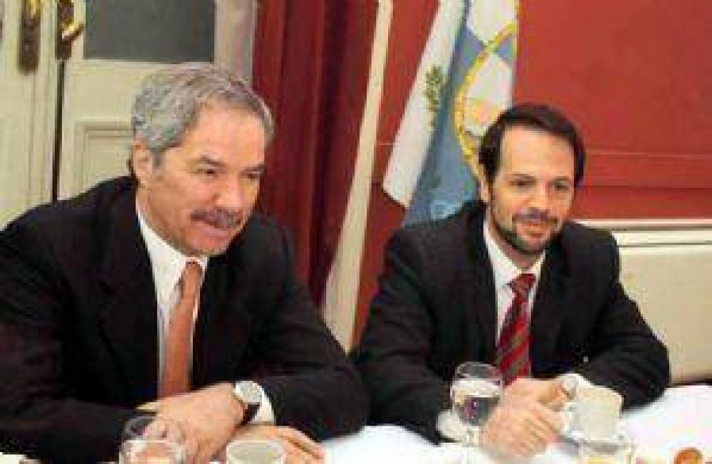 Junto a Sol�, Racconto debut� en el peronismo disidente
