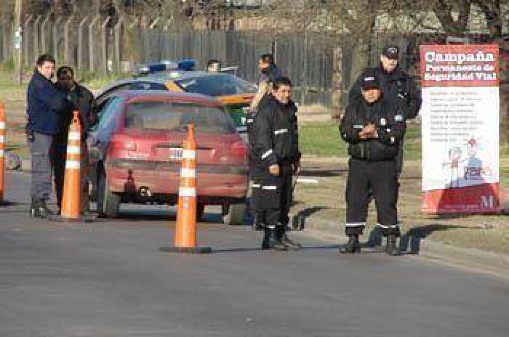 Controles de seguridad vial en Mor�n sur