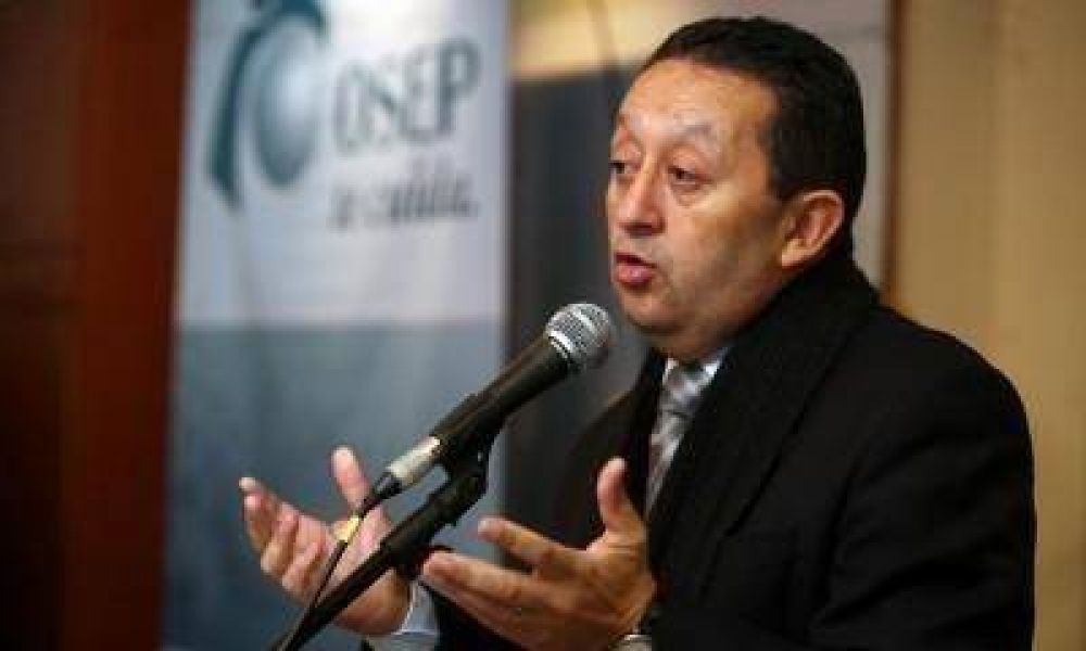 Jaque le responde a Gioja: "Si se hace la reuni�n de gobernadores, voy"