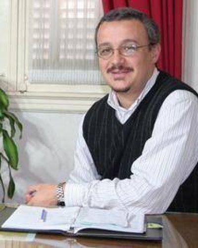 �Los antecedentes a favor de campana son incuestionables. La necesidad de unirnos, tambi�n�